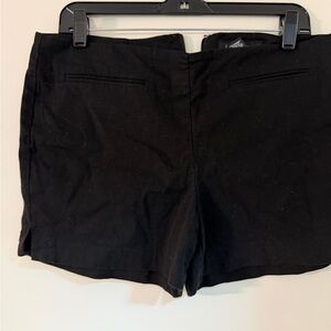 Larry Levine Classic Black Cotton Shorts